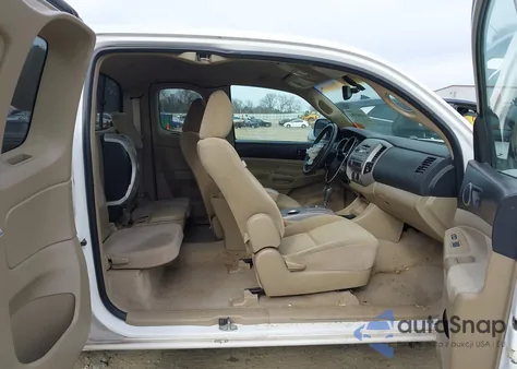 2009 Toyota Tacoma z USA, uszkodzony, nr VIN 5TETX22N79Z617695